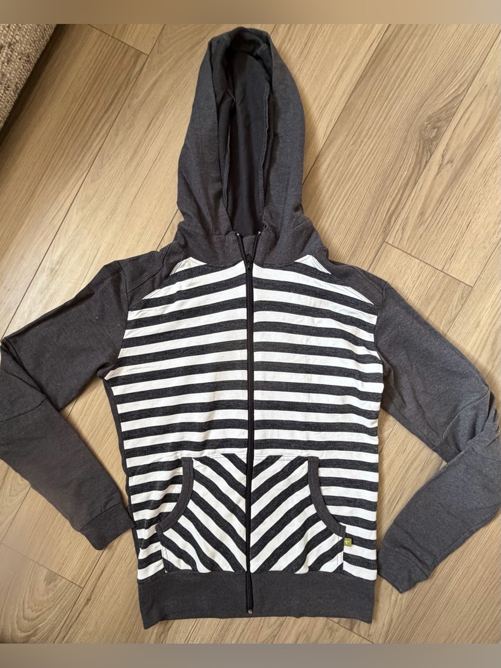 4-RTH Form Fit Crossover Yoga Track Performance Fleece Hoodie LIMITED EDITION M